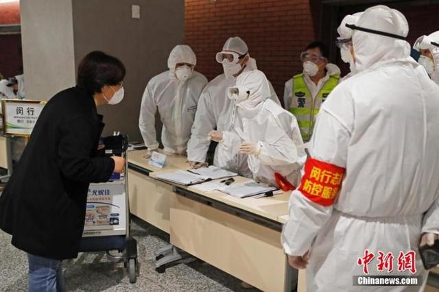 钟南山最新回应:新冠肺炎或长期存在,明年再来咋办?